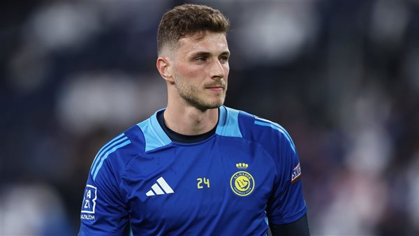 بتوصية من رونالدو.. بينتو يقترب من الرحيل عن النصر